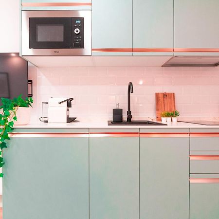 Edomus Catedral Boutique Apartment Севиля Екстериор снимка