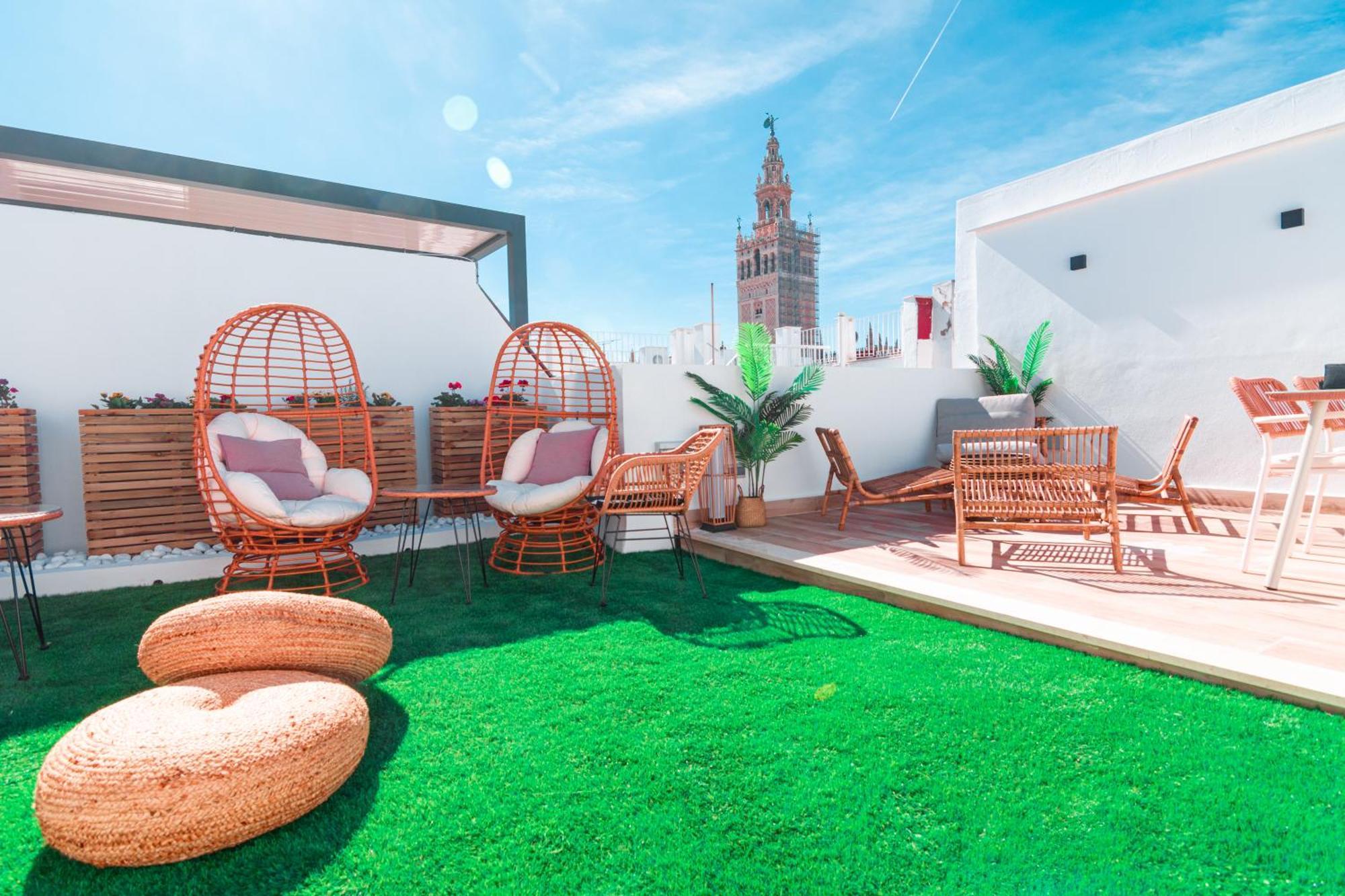 Edomus Catedral Boutique Apartment Севиля Екстериор снимка