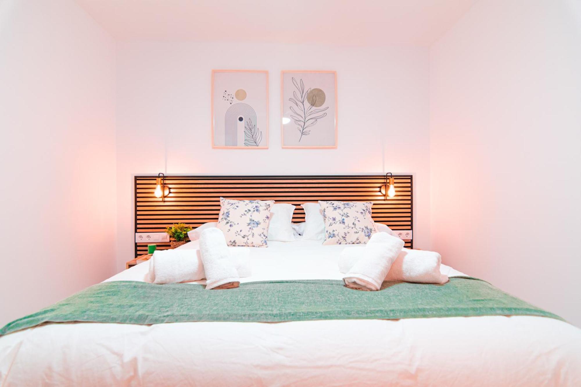 Edomus Catedral Boutique Apartment Севиля Екстериор снимка