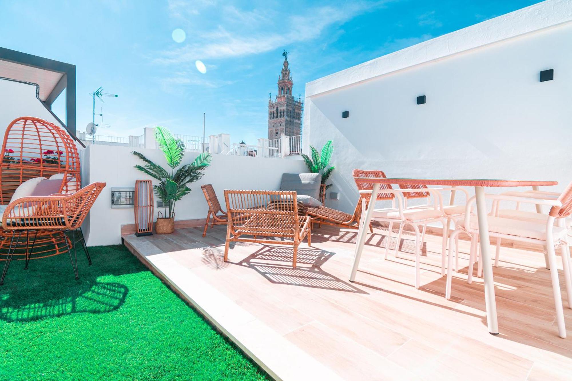 Edomus Catedral Boutique Apartment Севиля Екстериор снимка